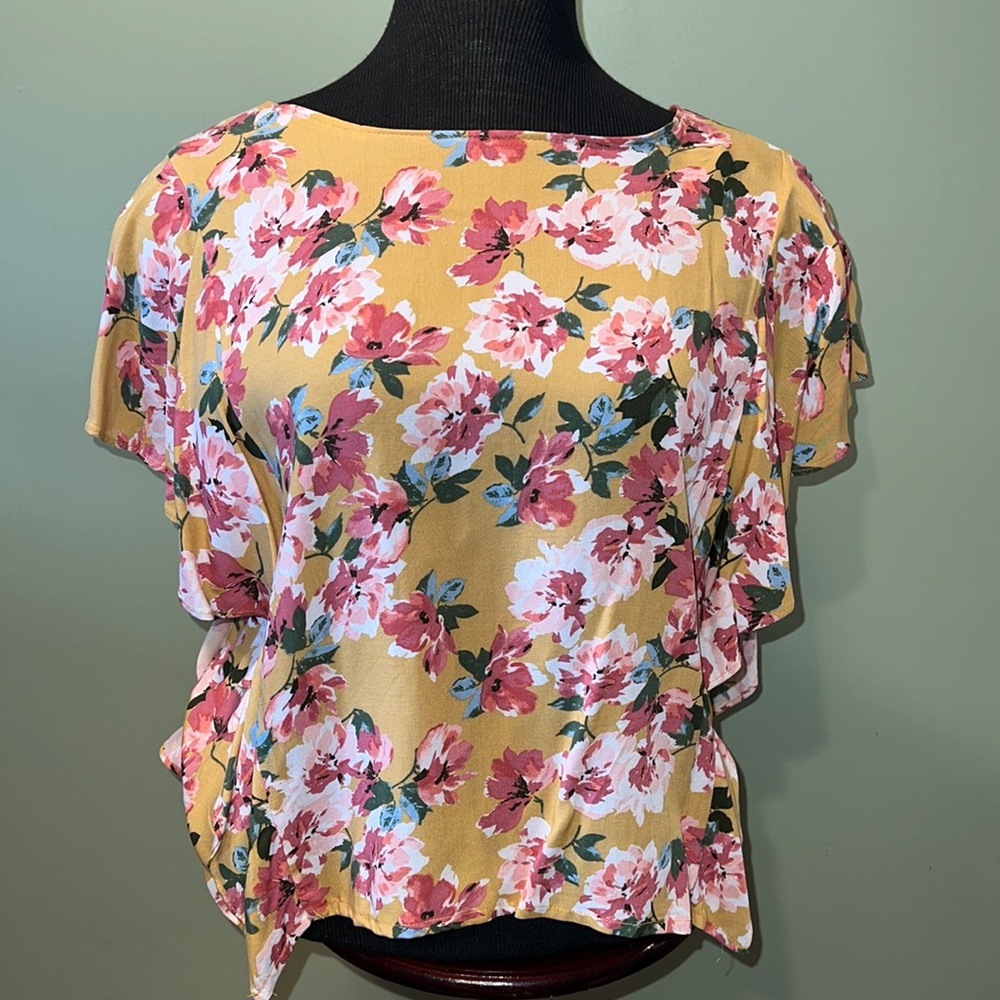 3/$20🔆 womens top